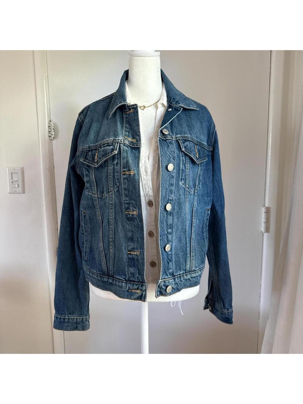Gap Denim Jean Jacket - Medium